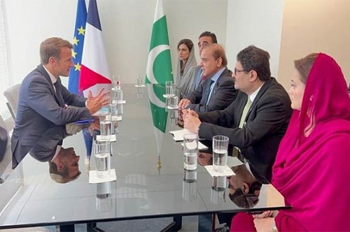 PM shahbaz sharif meets French president on UNGA