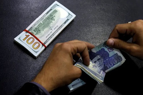dollar and pakistani rupees