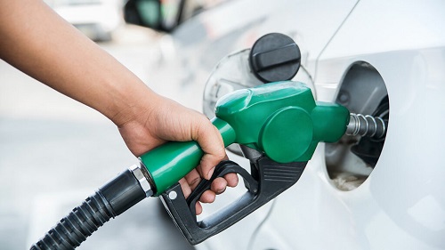 ishaq dar and petrol price in pakistan
